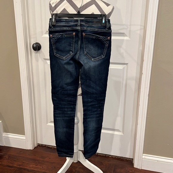 Buckle Black Skinny Jeans Size 23x32 - Picture 2 of 5